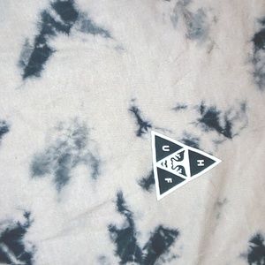 Large Men's H.U.F Shirt